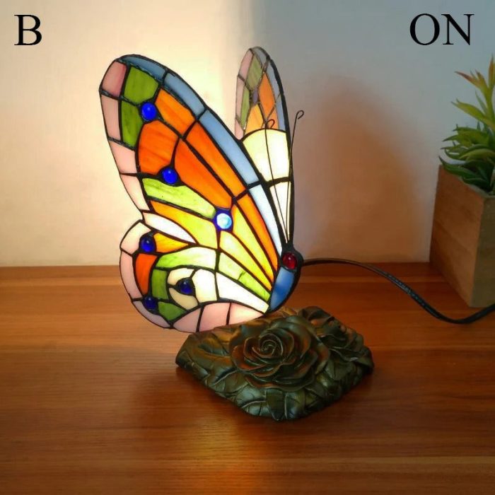 Bordlampe med Retro Sommerfugl Design 4