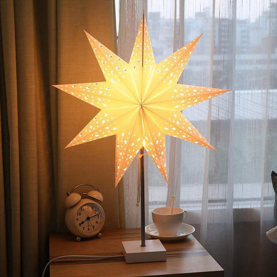 Bordlampe med Stjernedesign 1