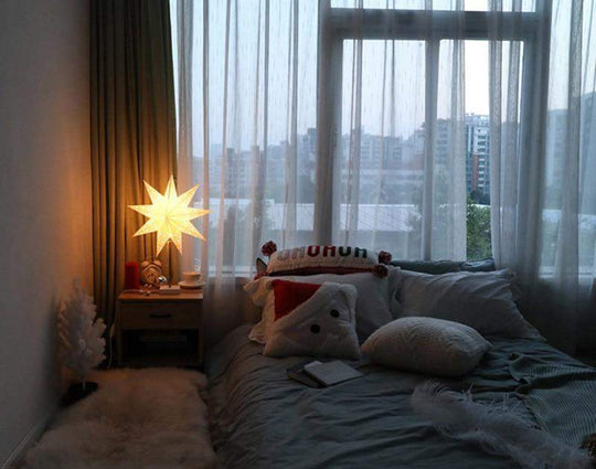 Bordlampe med Stjernedesign 7