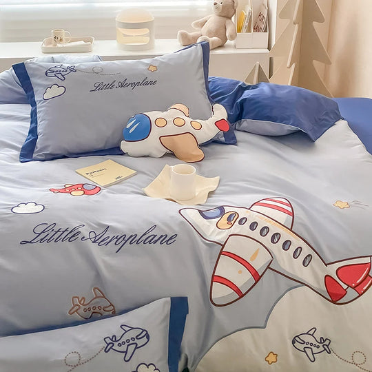 Børns Sengetøjssæt Med Broderet Flymotiv Fantasifuld Design 1