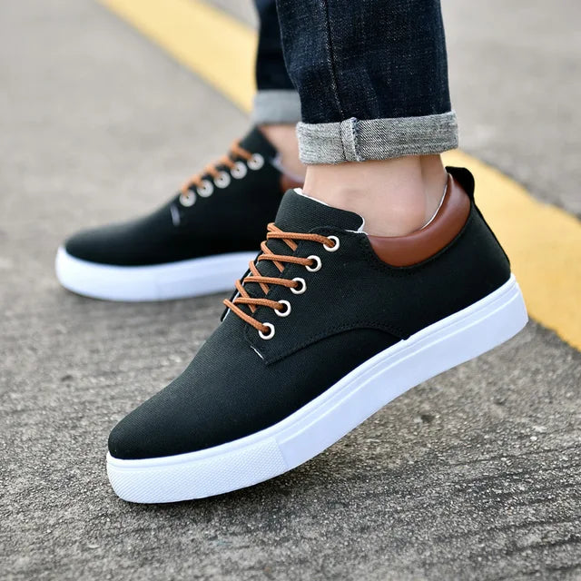 Herresneakers i stilrent design 5