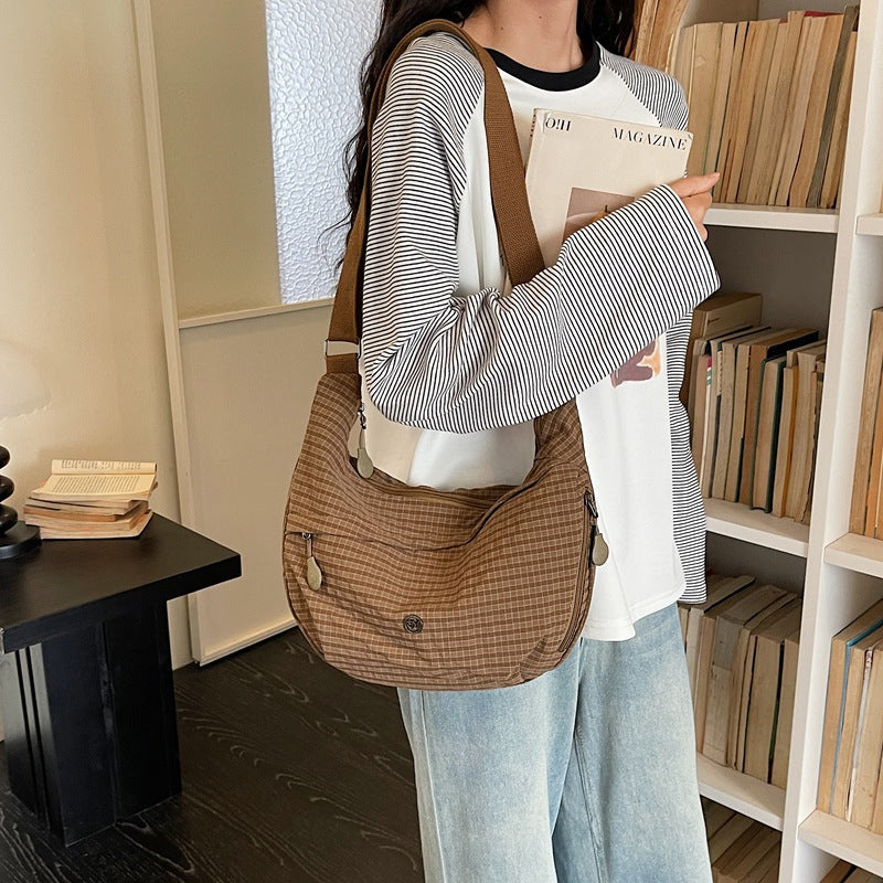 Hvid Bluse Til Damer Casual Stil 2