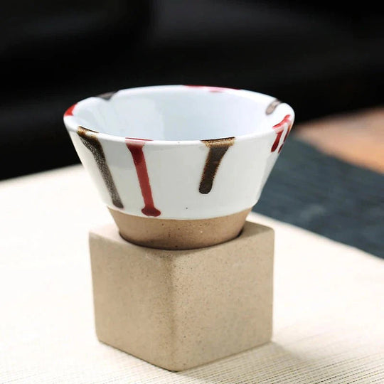 Kegleformet Kaffekrus Kunstnerisk Design 12
