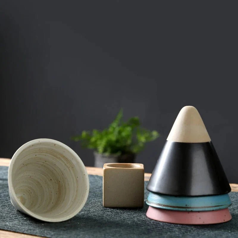 Kegleformet Kaffekrus Kunstnerisk Design 3