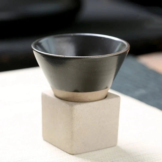 Kegleformet Kaffekrus Kunstnerisk Design 7