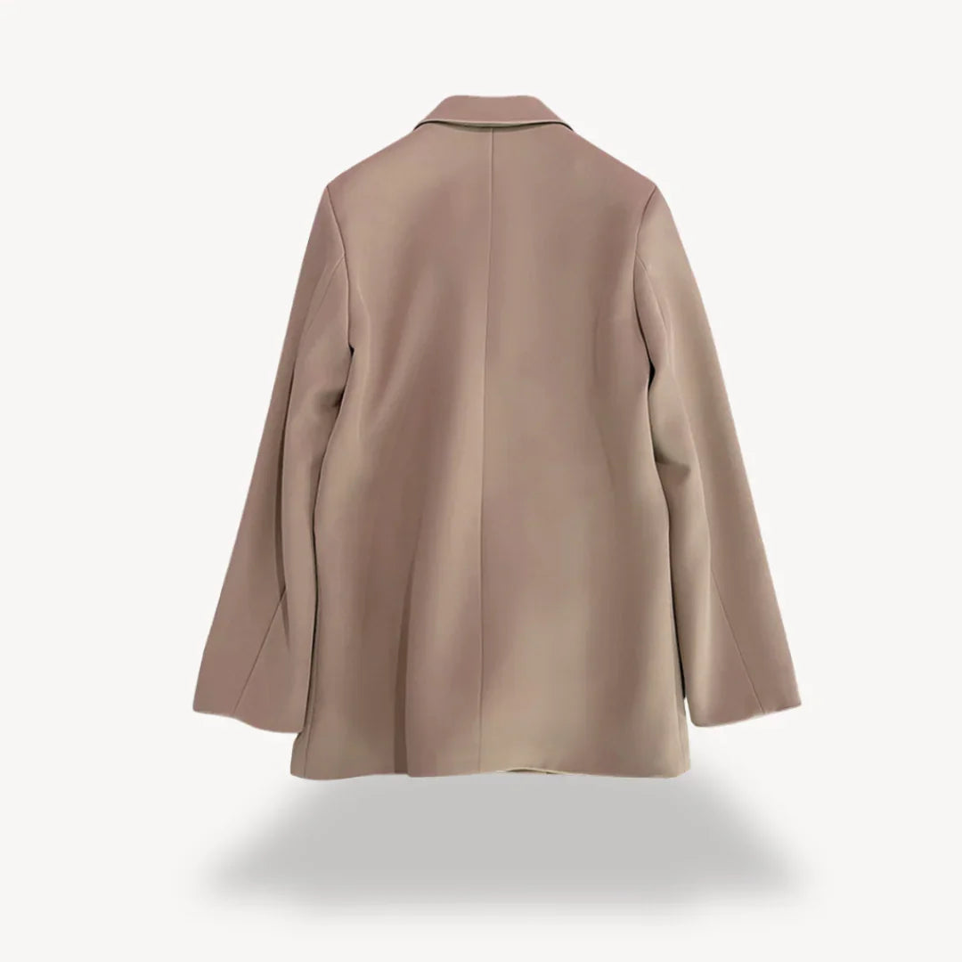 Kvinders Dobbeltradet Blazer Med Guldfarvede Knapper 2