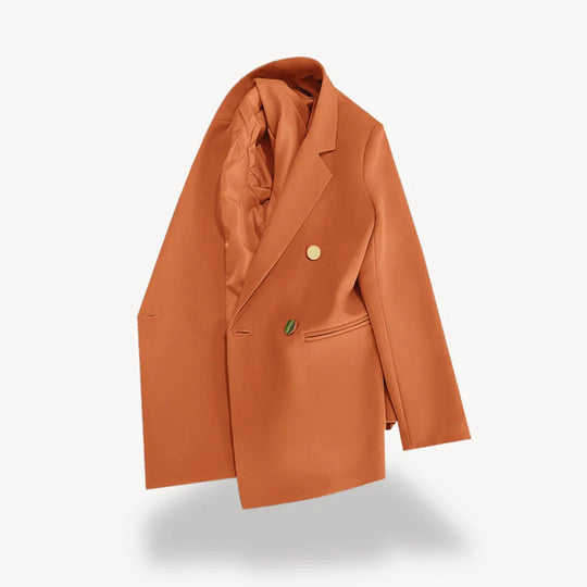 Kvinders Dobbeltradet Blazer Med Guldfarvede Knapper 6