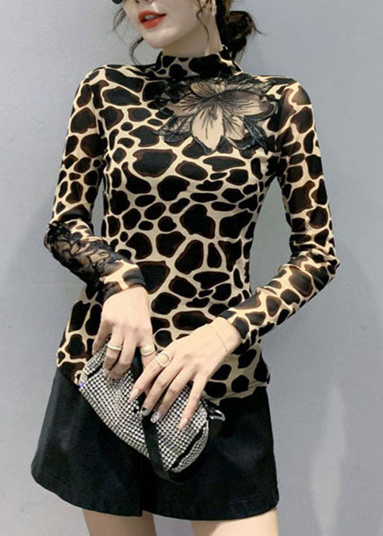 Kvinders Leopardprint Bluse med Udsnit 1