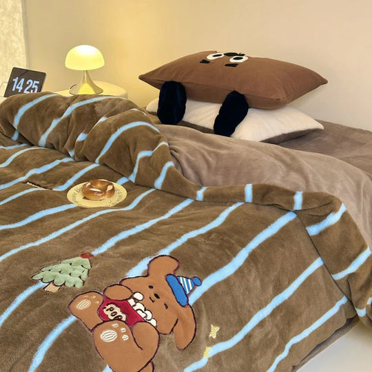 Kvinders Sengetøj Sæt med Broderede Kattemotiver og Stribet Design 2