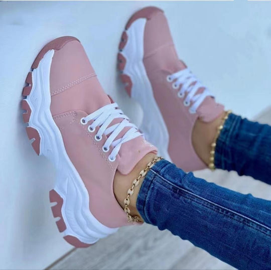 Kvinders Sportssneakers med Platform 10