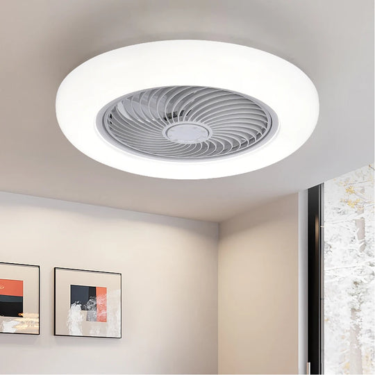 Loftsventilator med Lys og Fjernbetjening - Stilfuld og Lydsvag Design 0
