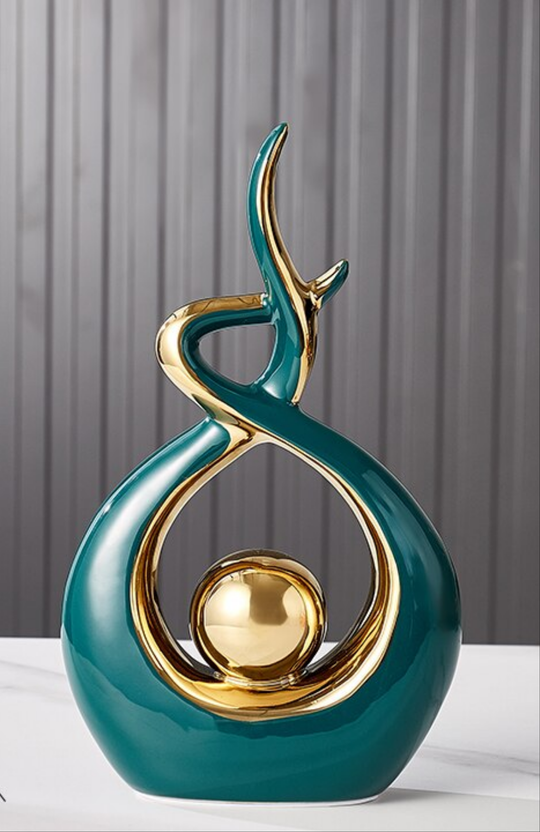 Moderne Abstrakt Keramisk Skulptur med Guldaccenter 0