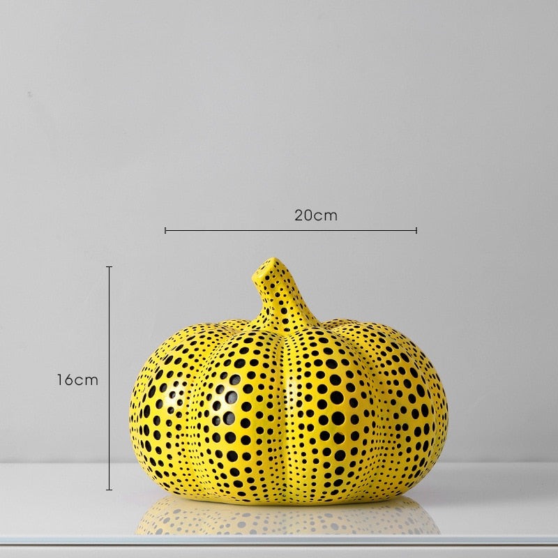 Moderne Græskar Skulptur Med Polka Prikker 6