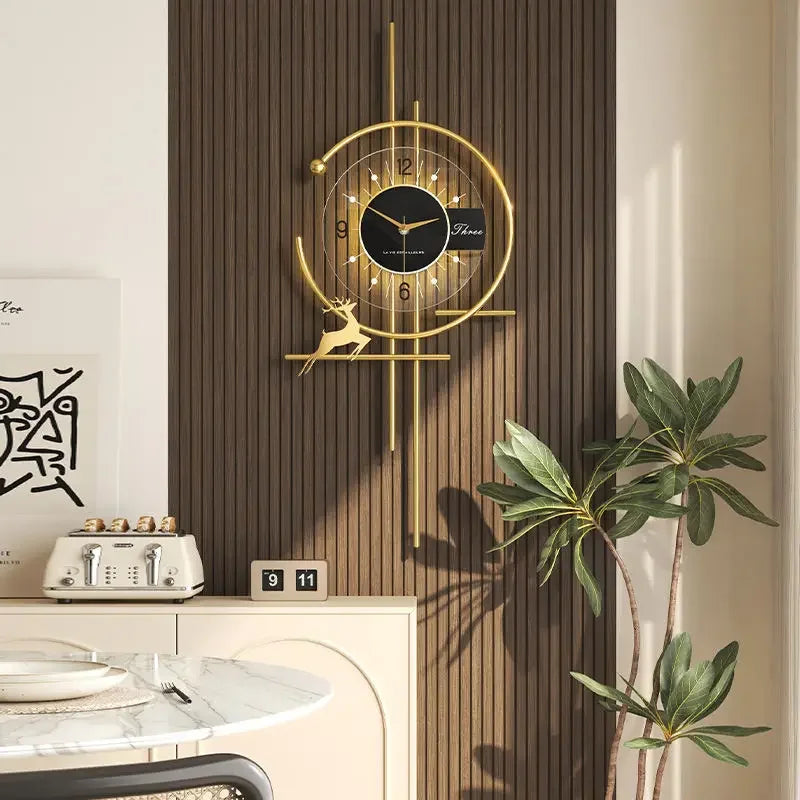 Moderne Vægur med Kunstnerisk Design 6