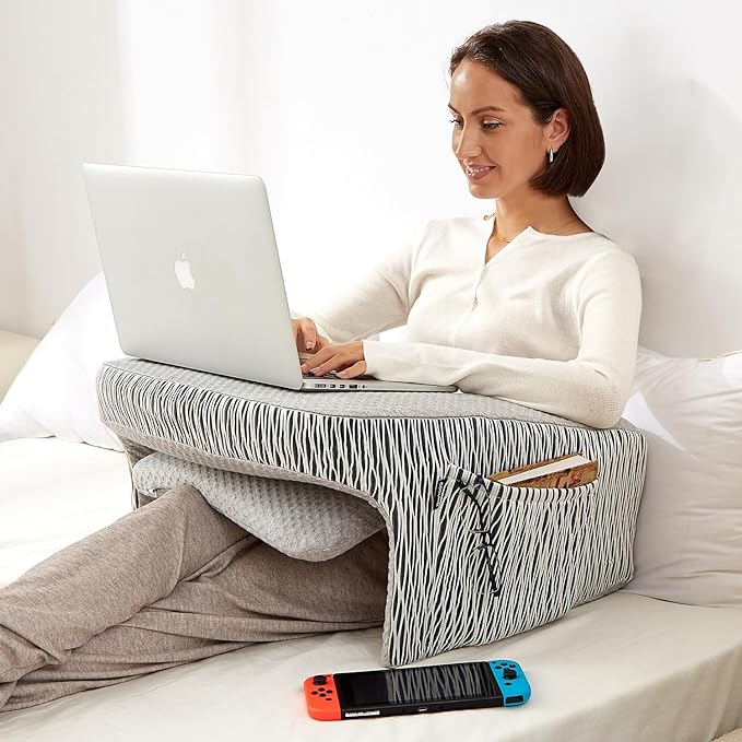 Multifunktionel Skøde- og Armlænspude 4