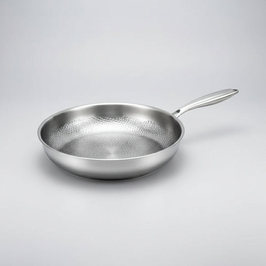 Titanium Stegepande til Induktionskogeplader Håndhamret Design 10