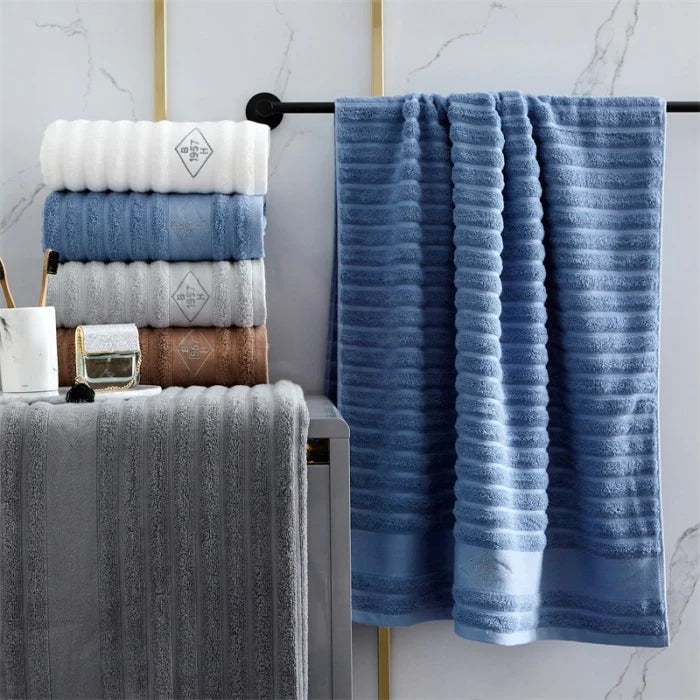 Unisex Badehåndklæde Ribbet Struktur med Broderi 1