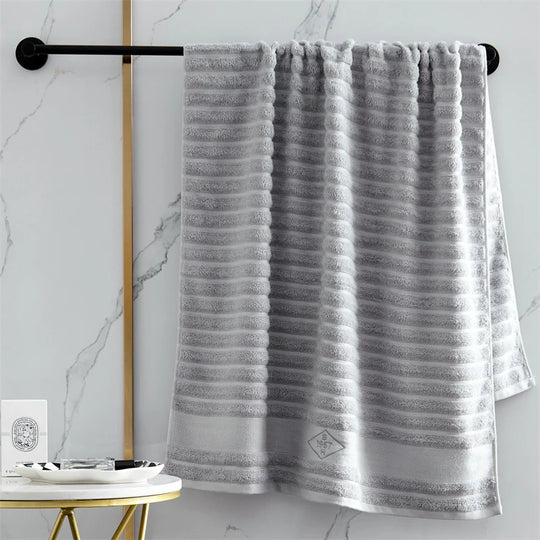 Unisex Badehåndklæde Ribbet Struktur med Broderi 12