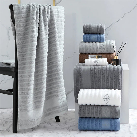 Unisex Badehåndklæde Ribbet Struktur med Broderi 4