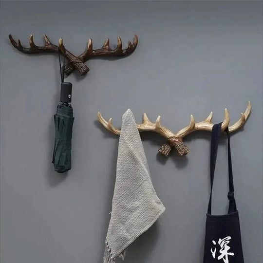 Vægkrog i Vintage Antler Design 1