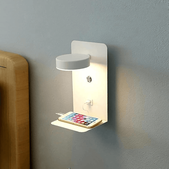 Væglampe Med Roterbart Design Til Stue - Justerbar Lysretning & USB Opladningsstation 2