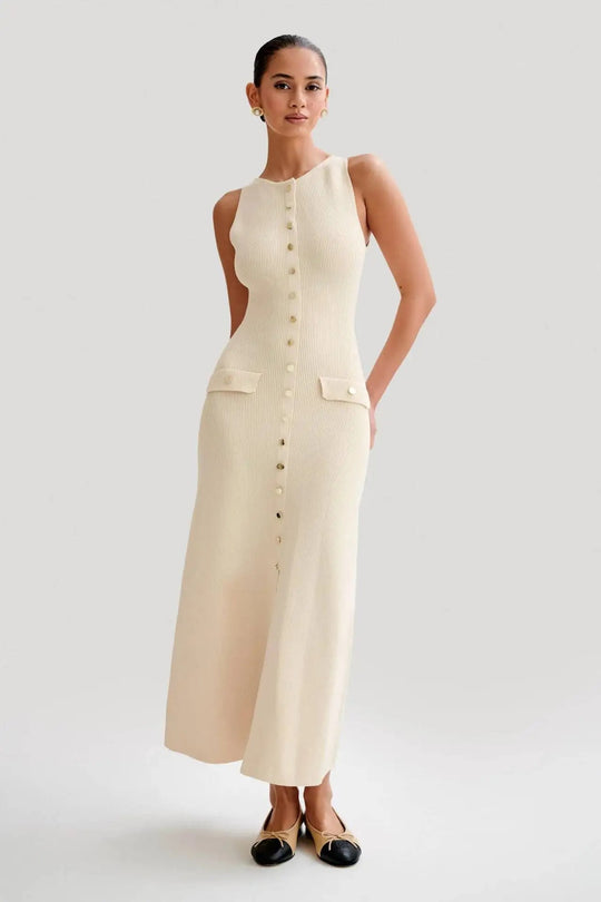 Strikket bodycon-kjole med knapper til kvinder