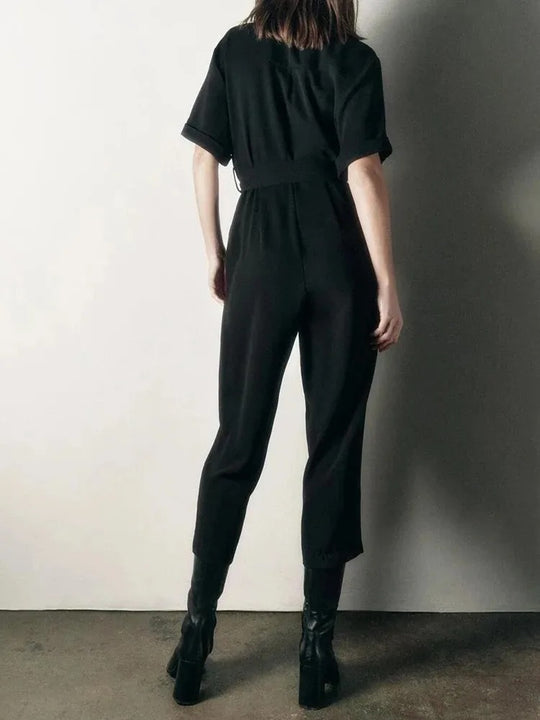 Kortærmet jumpsuit til kvinder