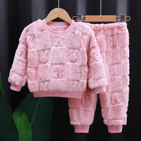 Vinterpyjamas i flannel til børn