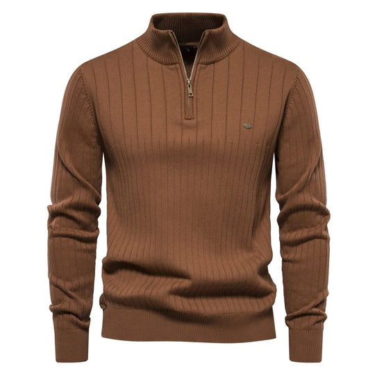 Strikket sweater med standkrave til mænd